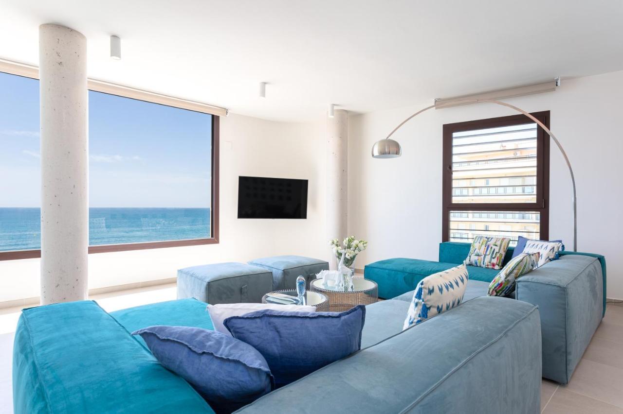 Higueron Rental Beach Club Suites เบนัลมาเดนา ภายนอก รูปภาพ