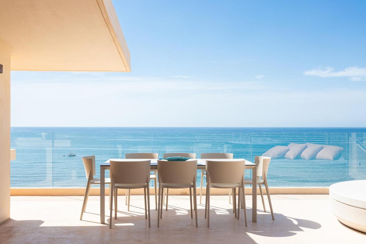 Higueron Rental Beach Club Suites เบนัลมาเดนา ภายนอก รูปภาพ