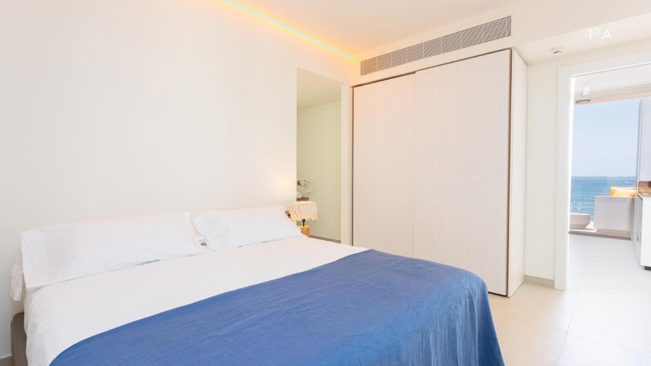 Higueron Rental Beach Club Suites เบนัลมาเดนา ภายนอก รูปภาพ