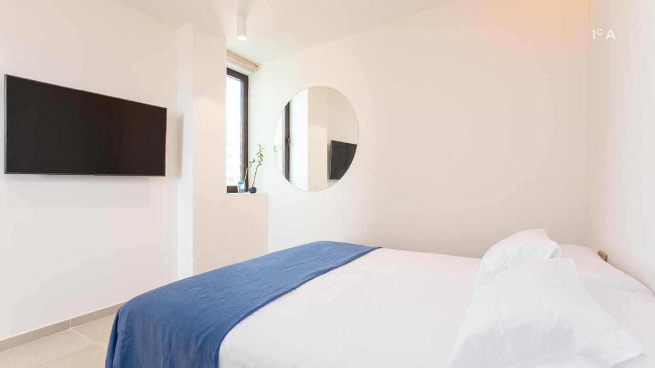 Higueron Rental Beach Club Suites เบนัลมาเดนา ภายนอก รูปภาพ
