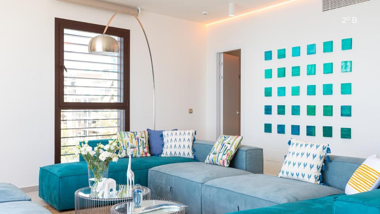Higueron Rental Beach Club Suites เบนัลมาเดนา ภายนอก รูปภาพ
