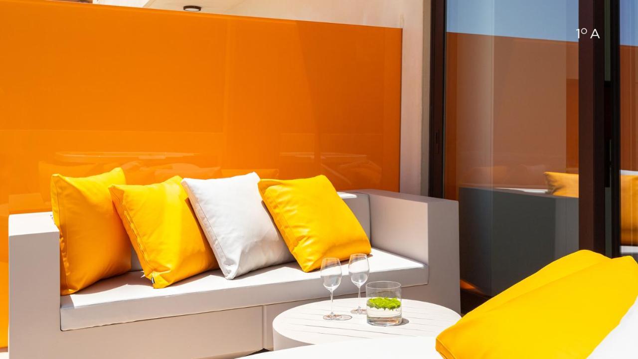 Higueron Rental Beach Club Suites เบนัลมาเดนา ภายนอก รูปภาพ