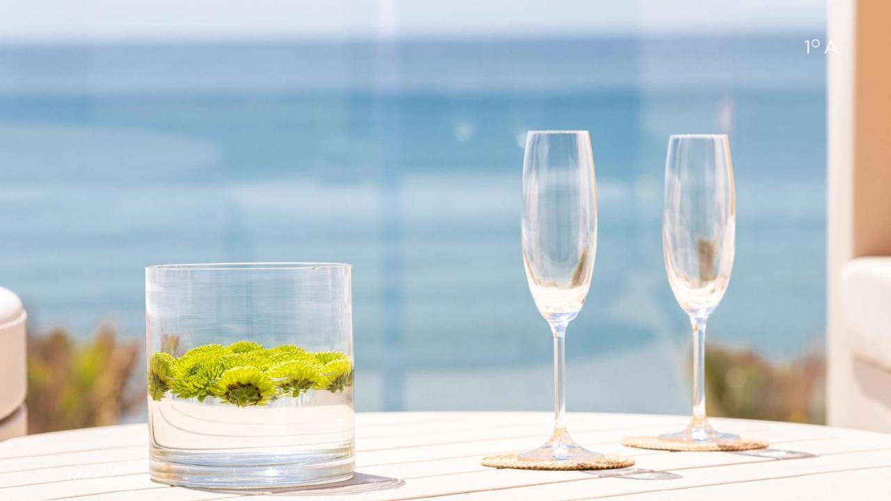 Higueron Rental Beach Club Suites เบนัลมาเดนา ภายนอก รูปภาพ