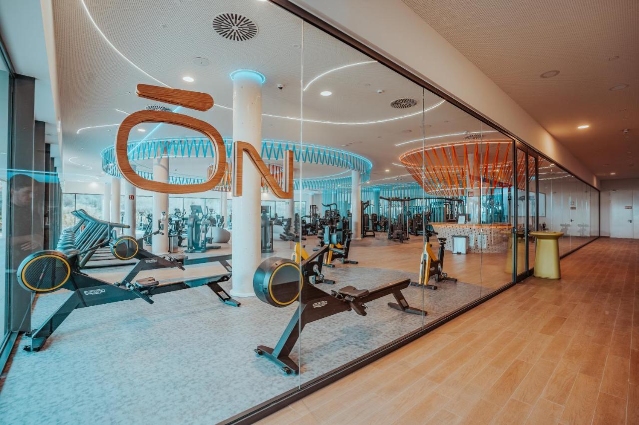 Higueron Rental Beach Club Suites เบนัลมาเดนา ภายนอก รูปภาพ