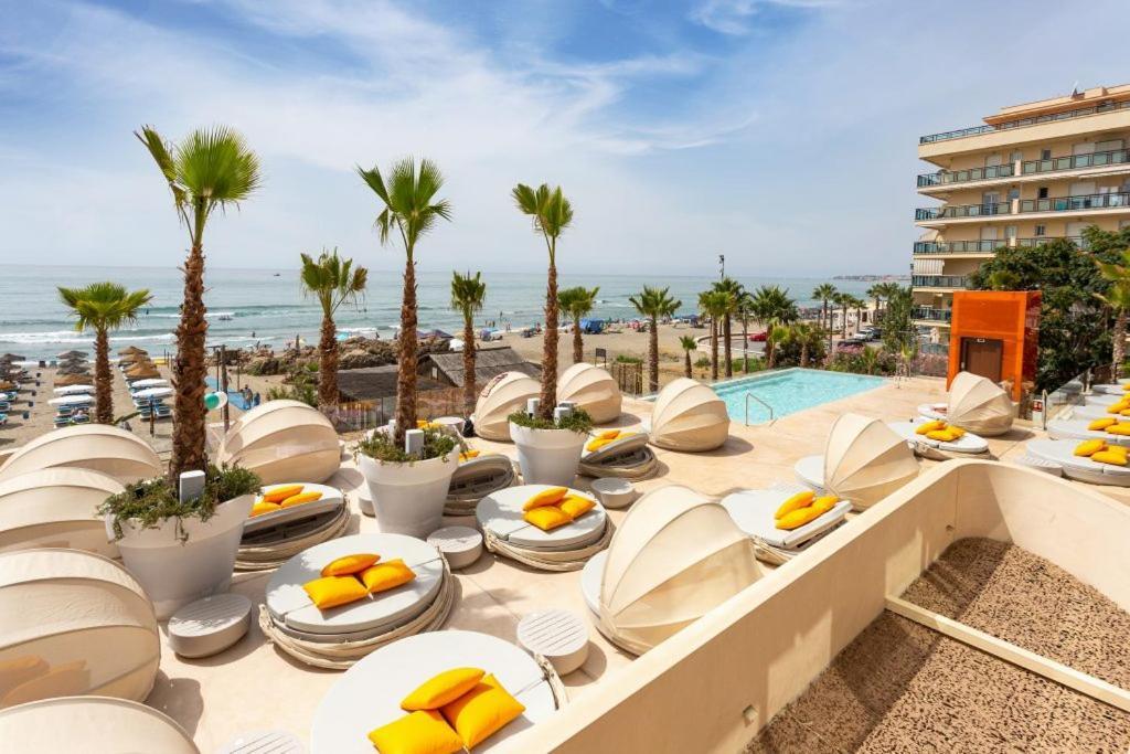 Higueron Rental Beach Club Suites เบนัลมาเดนา ภายนอก รูปภาพ